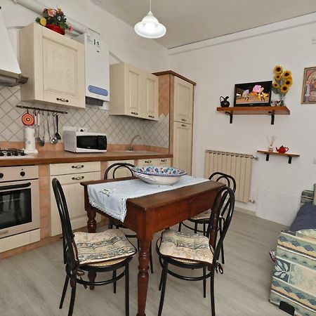 Agriturismo Villa Mozart Nel Verde غوبيو المظهر الخارجي الصورة