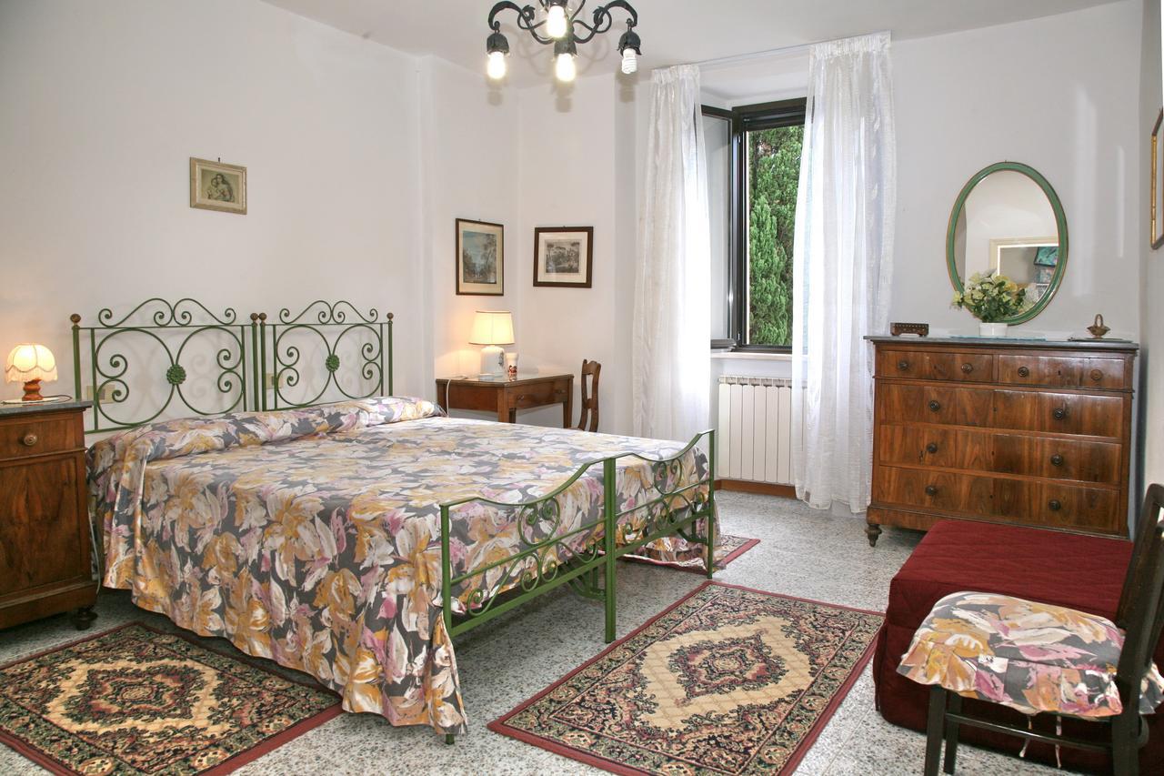 Agriturismo Villa Mozart Nel Verde غوبيو المظهر الخارجي الصورة