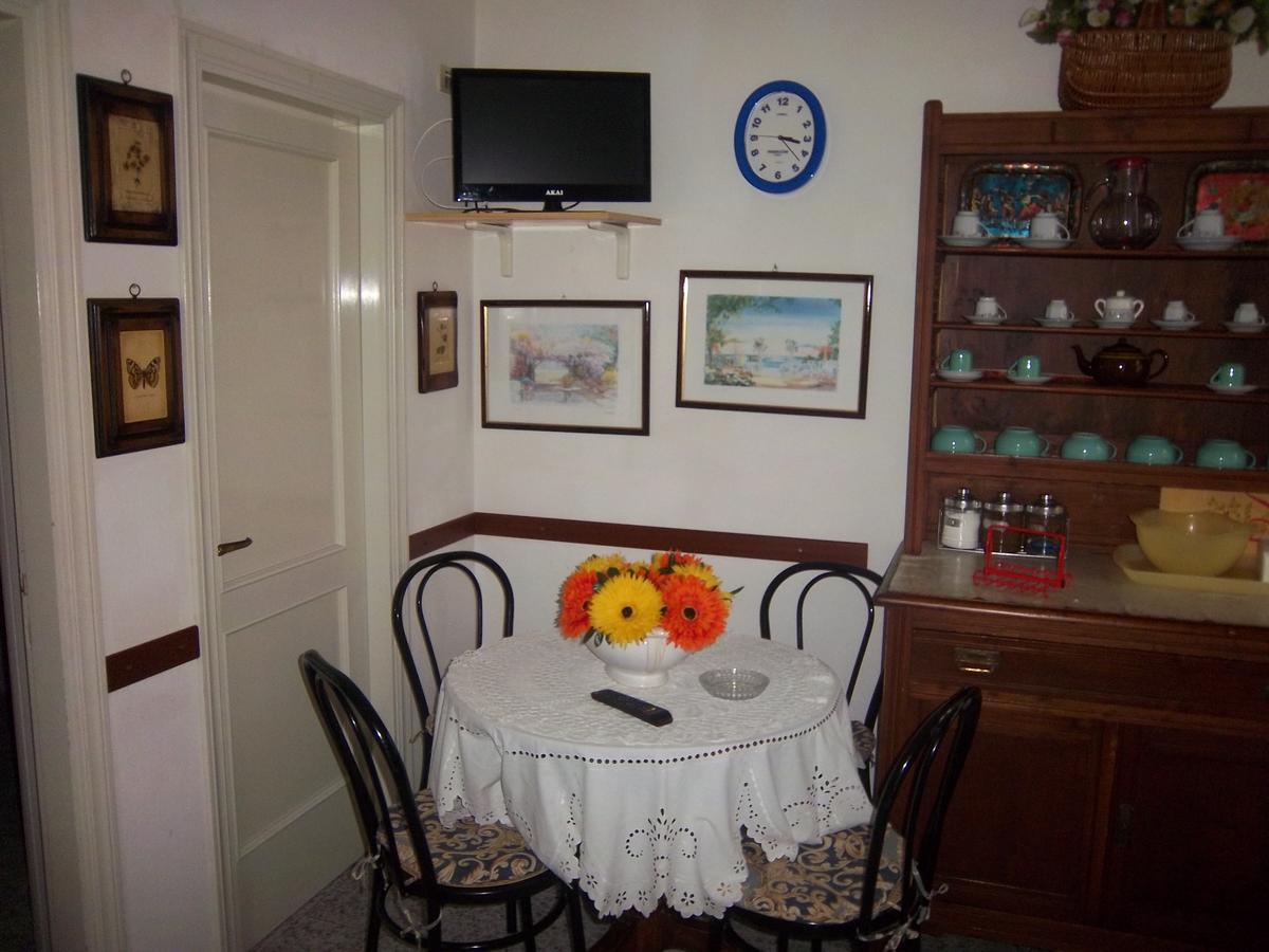 Agriturismo Villa Mozart Nel Verde غوبيو المظهر الخارجي الصورة
