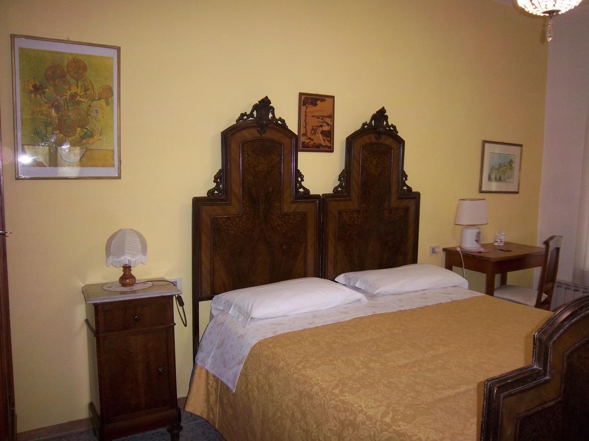 Agriturismo Villa Mozart Nel Verde غوبيو المظهر الخارجي الصورة