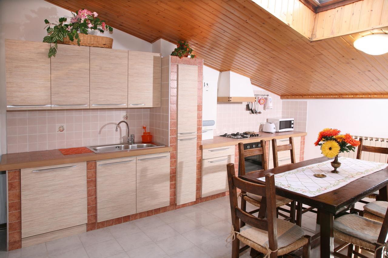 Agriturismo Villa Mozart Nel Verde غوبيو المظهر الخارجي الصورة