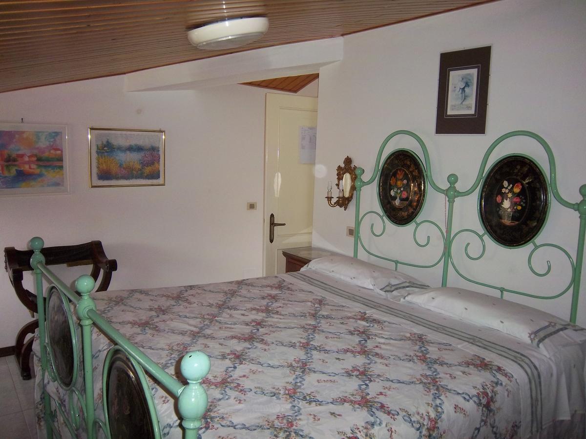 Agriturismo Villa Mozart Nel Verde غوبيو المظهر الخارجي الصورة